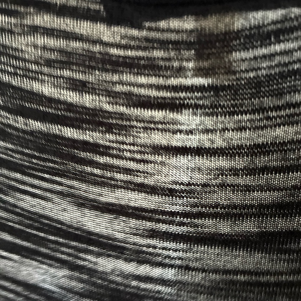 Cable & Gauge Black Textured Knit Top Size M - Picture 4 of 7